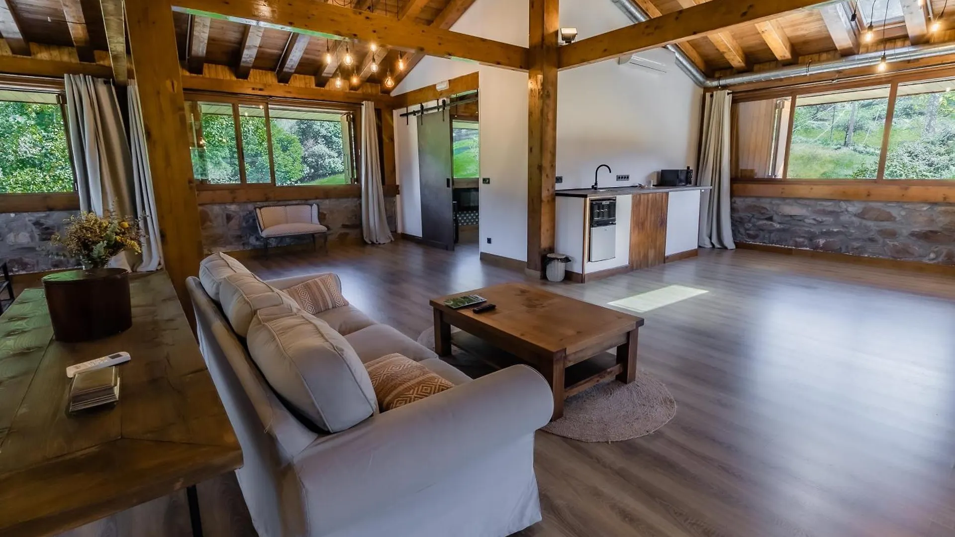 Bed and Breakfast Fagoaga Dorretxea Ergoyen